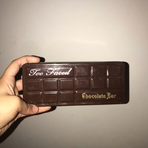 Too faced chocolate bar palette